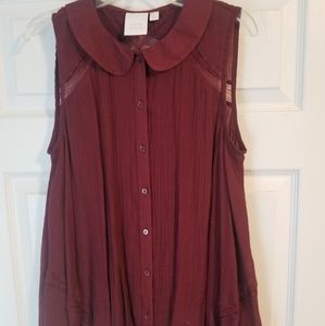 Flowy maroon sleeveless top